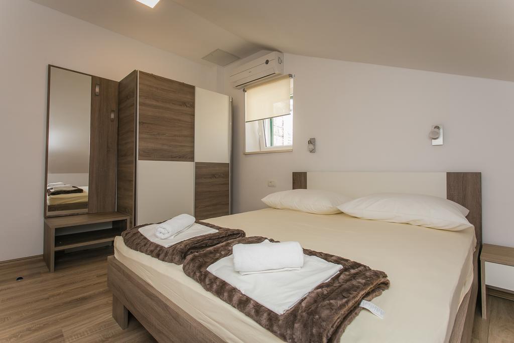 Apartments Marin Trogir Exterior foto